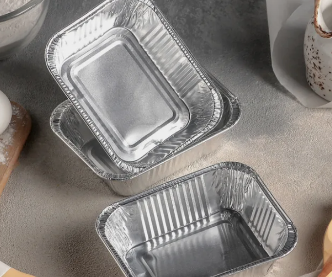 Apakah Peralatan Makan Aluminium Foil Aman untuk Penggunaan Sehari-hari? Panduan Komprehensif